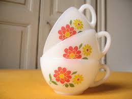 3 Petites Tasses Arcopal Motif Fleur Orange Tasses A Cafe 70 S Tasse A Expresso En Verre De Lait Tasse A Moka Vaissel French Vintage Vintage Etsy Teams