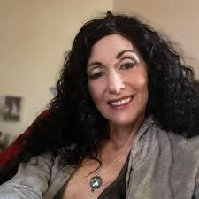 I see that prices for a kindle range from £42 to over £150 so before I buy  one please could someone give me an idea what would be a reasonable price to