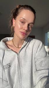 Volleyball Player Outfit Inspiration for Sporty Style