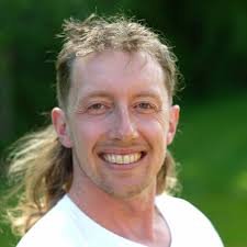 Tim Langenberg's Instagram, Twitter & Facebook