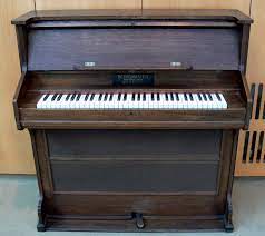 pin auf instruments