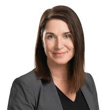 Jennifer Dolan's Instagram, Twitter & Facebook