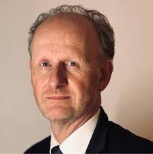 Festival UNIQUES 🌈 🌈 Un temps fort qui en appelle d'autres : poursuivons,  ensemble, nos engagements au quotidien, sur les terrains sportifs comme  professionnels. Ce moment de reconnaissance…