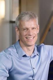 Alex Heitz's Instagram, Twitter & Facebook