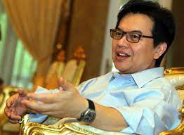 Datuk seri mohd nadzmi salleh berasal dari kota bharu, kelantan dan lahir pada 1 mei 1954. Badminton Nadzmi Drop The Old Ways The Star