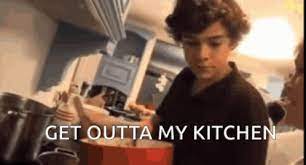 Kitchen Harry Styles Gif Kitchen Harry Styles One Direction Discover Share Gifs