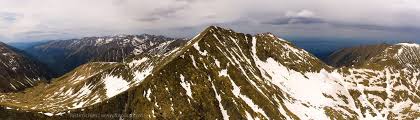 Timp aproximativ de parcurgere traseu: Traseu Stana Lui Burnei Cascada Valea Rea Vf Moldoveanu