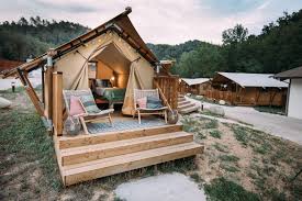 The price of a glamping dome tent is generally at a fraction of a traditional or new glamping pod, yurt, or luxury safari lodge tent with the same floor area. Sparkle Canvas Glamping Tent 2 Person Luxury Tent Tent Glamping Glamping Cabin Tent