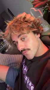 What are some options for a long-term sharehouse in Sydney near the CBD  with a flexible budget?