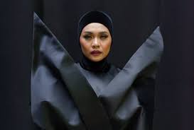 Download lagu lagu siti nurhaliza terbaru dapat kamu download secara gratis di downloadlagu321.site. Liza Hanim Nafi Nyanyi Lagu Siti Nurhaliza Malam Ini Kosmo Digital