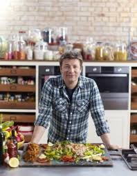 Jamie Oliver 4 Diners En Moins De 15 Minutes Elle A Table Cuisine Jamie Oliver Cuisine Recettes De Cuisine