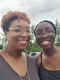 Keira Davis's Instagram, Twitter & Facebook