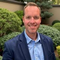 Mark Poteet's Instagram, Twitter & Facebook