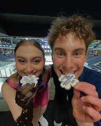 UD Figure Skating Club Team