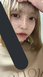 20歳の金髪現役女子大生が顔出しでパイパンマ○コ全裸自撮り – みんくちゃんねる