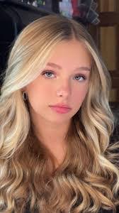 Rhiannon Price's Instagram, Twitter & Facebook