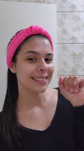 Primeiro vídeo por aqui…, ✨Rotina simples, mas que faz toda diferença pra  pele ficar hidratada e protegida! Vem comigo que vou mostrar mais diquinhas  por aqui! Tenho muita coisa pra compartilhar 🌸