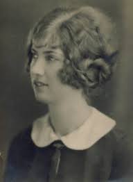 Michigan Cottage Cook: LAKE MICHIGAN PERCH----BORTELL'S FISHERY-STYLE FRIED  PERCH THE MICHIGAN COTTAGE COOK WAY.