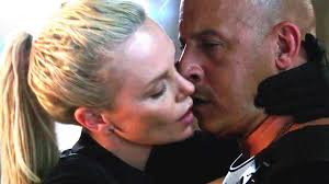 Azione incessante, eroismo esagerato e battute pronunciate con la . Charlize Theron Rivela Un Segreto Scioccante Su Vin Diesel In Fast And Furious 8 Baciare Lui E Stato Come Ultime News