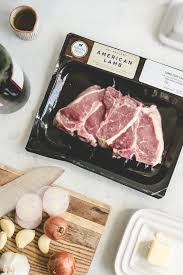 Brown fat cap side until deep golden heat skillet over medium, being careful not to burn your hands on the hot handle. Lamb Chops With Red Wine And Rosemary Andie Mitchell