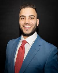 Blake Bacall receives Thirty under 30 award from Hotel Management