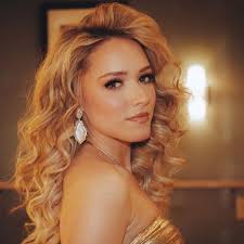 EMILY ANN NATION (@ea_nation)