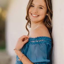 I'm Josie Jennings, I'll be double majoring in agribusiness/ag comm and  part of the McKnight Scholars program! I'm from Springfield, Ohio and just  served the past year as an Ohio FFA State