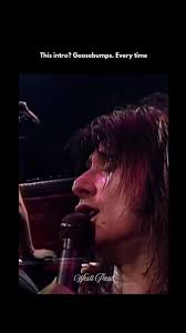 Journey performing “Don’t Stop Believin”’ at The Summit in Houston