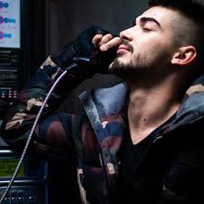 Help me with this one guys please. Any advice or electrician  reccommendation? I tried all I knew. It's just after washing it, didn't  even splash water