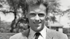 Jack Bannister: Former BBC cricket commentator dies