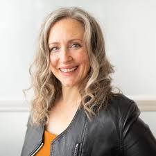 Drive workforce productivity and engagement with Dayforce Career Explorer  and Burnout Dashboard