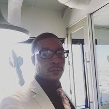 Dante Holly's Instagram, Twitter & Facebook