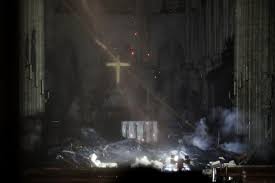 Lt → dialectes néerlandais, espagnol, français → the hunchback of notre dame (ost) → în flăcări hellfire*. Incendiu De ProporÈii La Catedrala Notre Dame Din Paris Libertatea