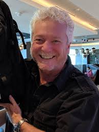 How to securely mount Starlink Mini while in motion?