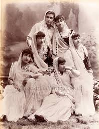 Photographic societies in India were ...