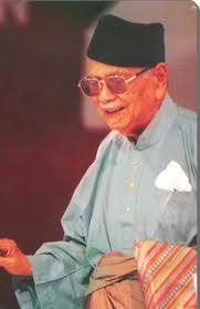 It lies just north of the city centre and is named after its main artery, jalan tuanku abdul rahman, which is often abbreviated to jalan tar. Tunku Abdul Rahman A Great Leader And Statesman Din Merican The Malaysian Dj Blogger