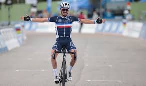 Le coureur cycliste français julian alaphilippe place une attaque décisive à 12 kilomètres de l'arrivée, qui lui a permis de décrocher le titre de champion du monde de. Mondiaux Julian Alaphilippe Sacre Champion Du Monde A Imola