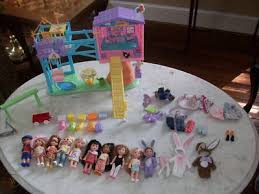 Here i have a wide variety of products from art to hemp jewelry to apple butter :) Barbie Kelly Treehouse Playset With Dolls Accessories 118601629
