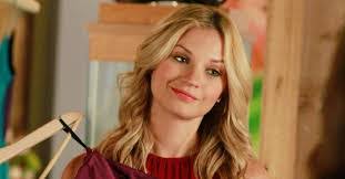 Elliott Rollins's Instagram, Twitter & Facebook