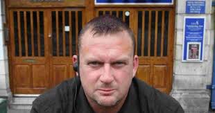 Mob "fought" to get better look at traffic accident in Bournemouth