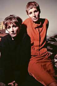 She was introduced to photography in the late 1960s by. Wie Elfie Semotan Zur Wichtigsten Fotografin Osterreichs Wurde Mode Kosmetik Derstandard At Lifestyle