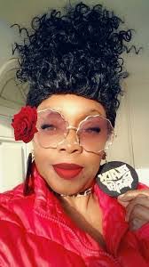 Tanisha Mathis's Instagram, Twitter & Facebook