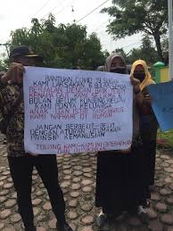 Untuk masalah diatas tentang gaji pelaut indonesia yang miris, di harapkan pemerintah lebih memperhatikan kesejahteraan para pelaut indonesia. Memprihatinkan Perangkat Desa Kecamatan Tanjung Beringin Kabupaten Serdang Bedagai Demo Minta Bupati Cairkan Gaji Mereka Media Swara Semesta