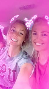 Kayley Welch (@kayleywelch)