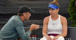 Simona, simona, look at me, cahill said. Simona Halep S Team Open Up On The Big Change That Has Helped Her Game
