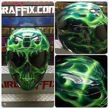 Custom Airbrushed Motorcycle Helmets By Airgraffix My Top 100 Fav S Motorcycle Helmets Custom Airbrushing Skull Motorcycle Helmet