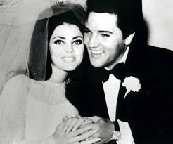 The latest tweets from elvis is alive, aas (@ideologuist). Elvis Is Alive Claims New Video Footage Of Man In Graceland Park Here Is Why Fans Think This Time It Might Not Be Hoax Ibtimes India