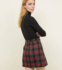 Jupe écossaise pour homme, kilt écossais, avec tissu à motifs carreaux rouge/bordeaux. Jupe Plissee Noire A Imprime Ecossais New Look
