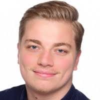 Michael Petsch's Instagram, Twitter & Facebook