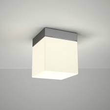plafond badkamerlamp uit de omedeo serie badkamer plafondlamp badkamer plafondlamp